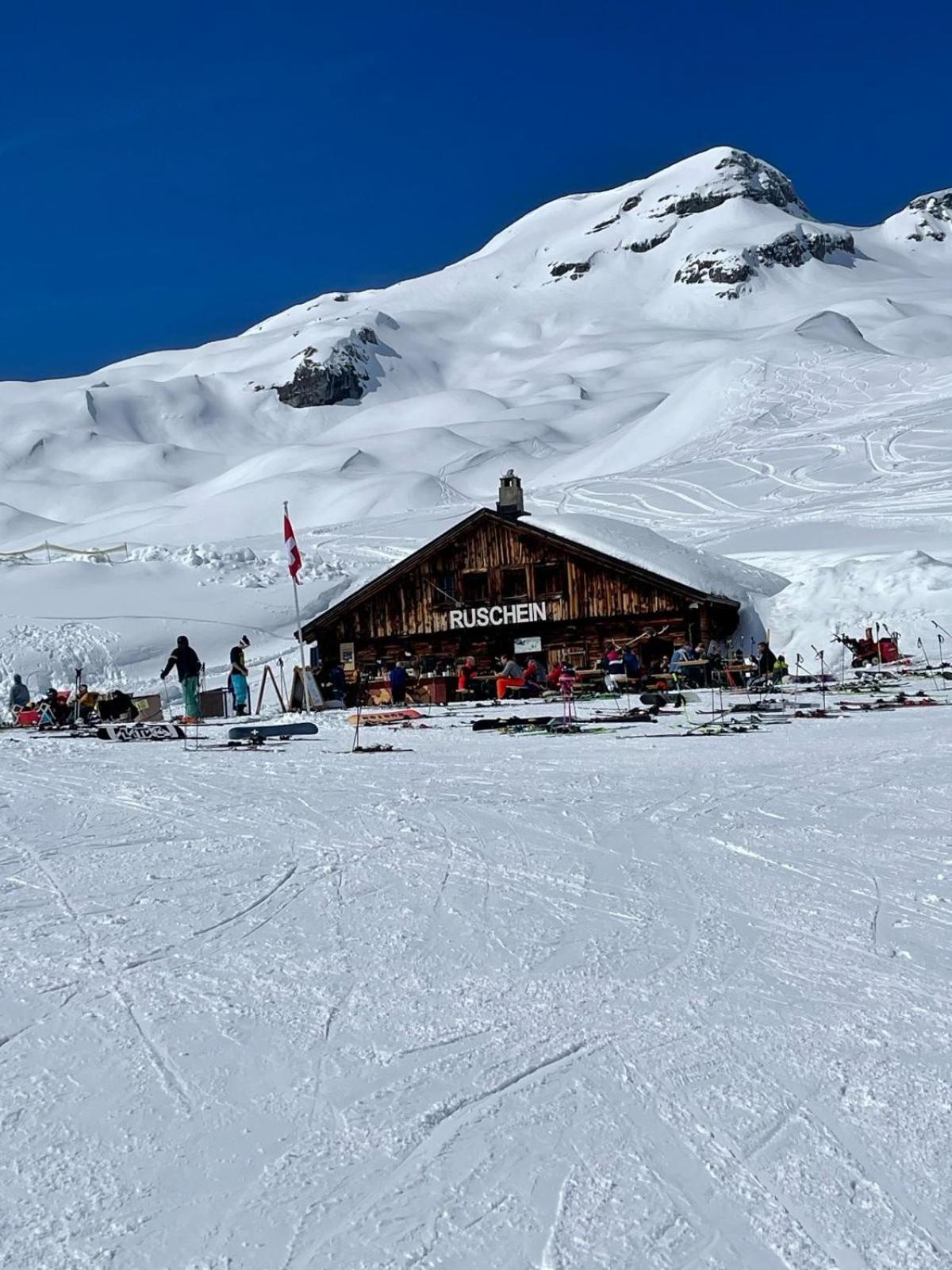 Laax-Relax Apartamento Exterior foto